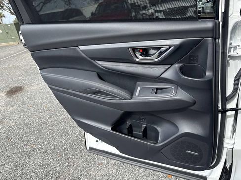 Used 2025 Subaru Ascent Limited image 15