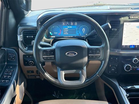 Used 2023 Ford F250 Lariat w/ Chrome Package image 25