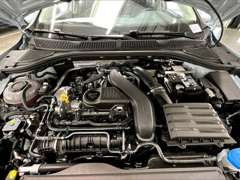 New 2025 Volkswagen Jetta SE image 13