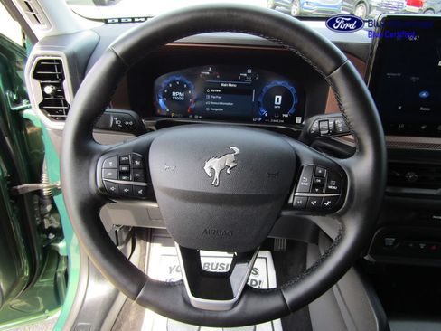 Certified 2025 Ford Bronco Sport Outer Banks w/ Outer Banks Tech Package+ AWD/4WD image 16