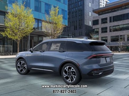 New 2026 Lincoln Nautilus Premier AWD/4WD image 4