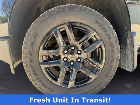 Used 2022 Chevrolet Silverado 1500 RST w/ Convenience Package II image 14