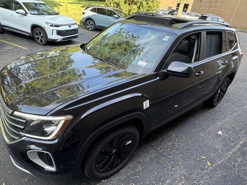New 2026 Volkswagen Atlas SE AWD/4WD image 28