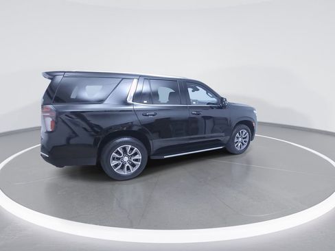 Used 2023 Chevrolet Tahoe LT w/ Luxury Package image 7