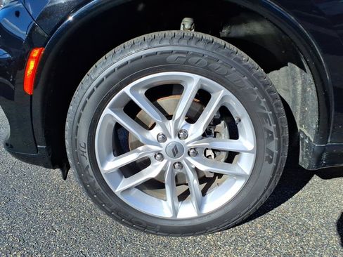 Certified 2022 Dodge Durango GT image 6