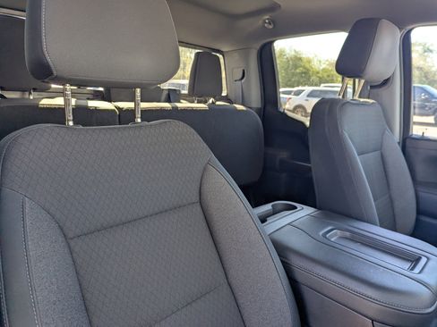 Used 2019 GMC Sierra 1500 Elevation w/ Elevation Value Package image 7