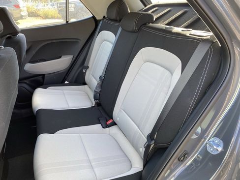 New 2025 Hyundai Venue SEL image 25