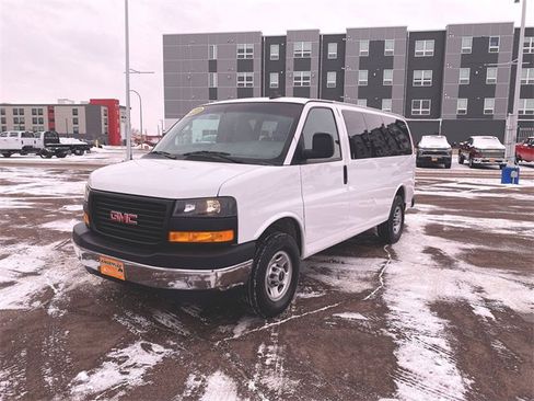 Used 2023 GMC Savana 2500 LS w/ Driver Convenience Package image 1