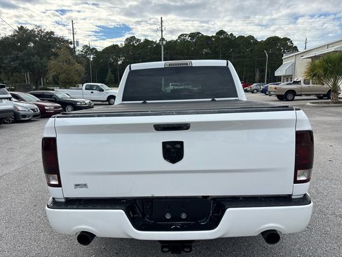 Used 2018 RAM 1500 Express w/ Express Value Package image 7