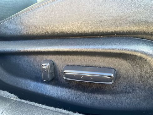 Used 2022 Honda Accord EX-L image 10