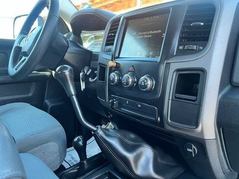 Used 2014 RAM 2500 Tradesman w/ Chrome Appearance Group AWD/4WD image 13