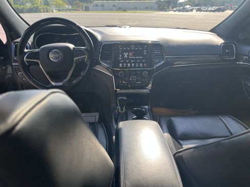 Certified 2021 Jeep Grand Cherokee Overland image 18