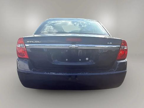 Used 2007 Chevrolet Malibu LS w/ Enhanced Safety Package FWD image 4