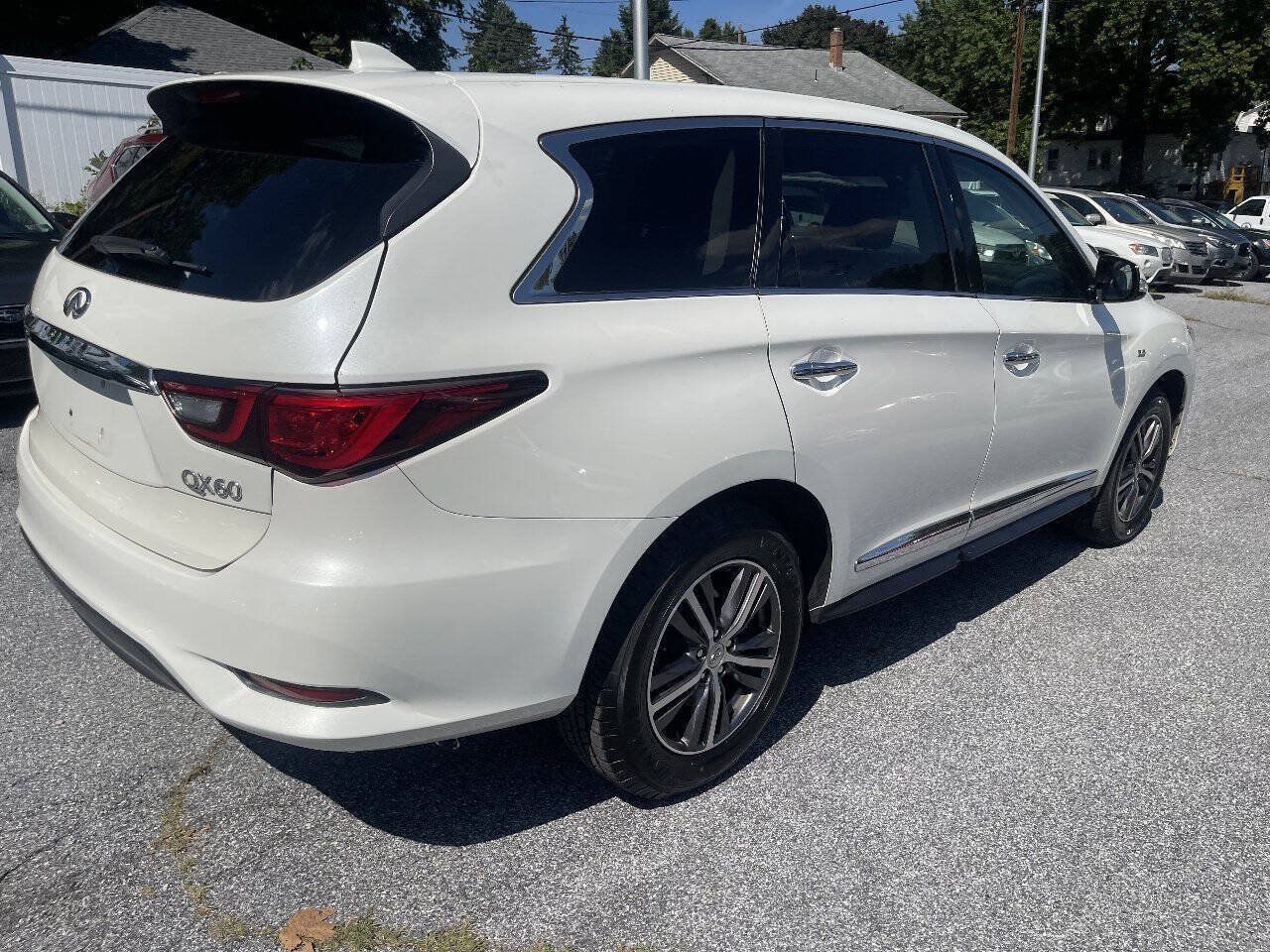 Used 2019 INFINITI QX60 Pure AWD/4WD image 5