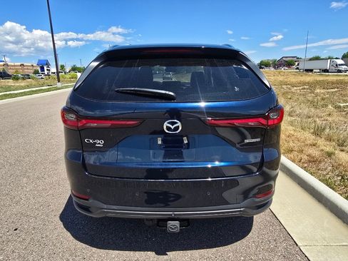 Used 2025 MAZDA CX-90 Plug-In Hybrid w/ Preferred AWD/4WD image 4