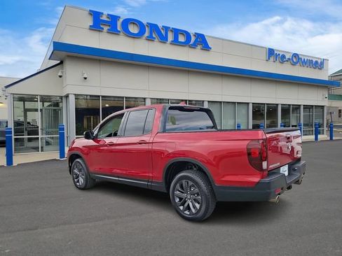 Used 2023 Honda Ridgeline Sport image 7