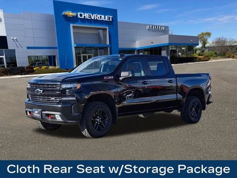 Used 2022 Chevrolet Silverado 1500 LT Trail Boss w/ Bed Protection Package image 4