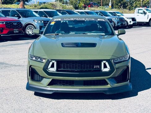 Used 2025 Ford Mustang GT Premium w/ GT Performance Package RWD image 6