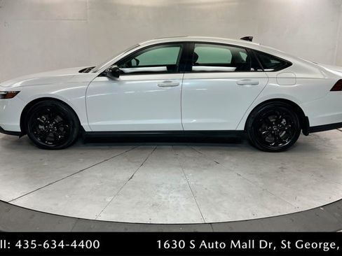 Used 2025 Honda Accord SE image 2
