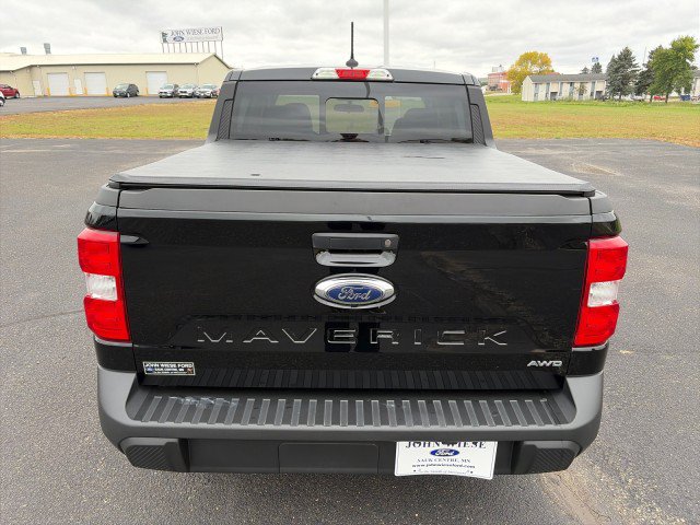 Used 2023 Ford Maverick Lariat w/ Equipment Group 500A Standard AWD/4WD image 4