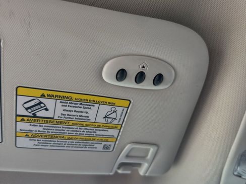 Used 2018 Ford Escape Titanium image 44