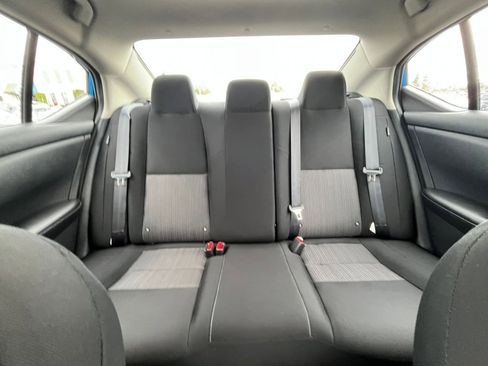 Used 2025 Nissan Sentra SV image 38