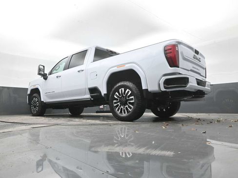 New 2026 GMC Sierra 2500 Denali Ultimate image 31