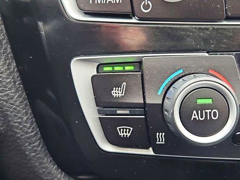 Used 2018 BMW 330i xDrive Sedan w/ Premium Package image 28