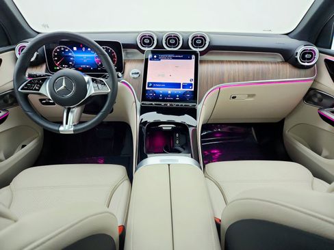 Used 2026 Mercedes-Benz GLC 300 image 28