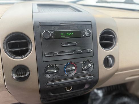 Used 2005 Ford F150 XL image 14