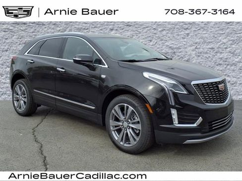 New 2025 Cadillac XT5 Premium Luxury image 1