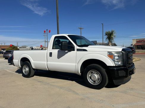 Used 2013 Ford F250 XL image 4