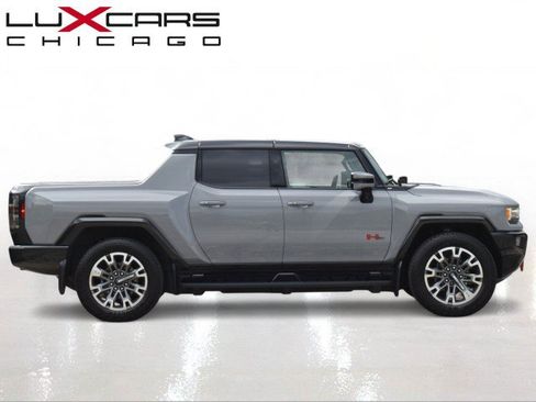 Used 2024 GMC Hummer EV 3X w/ LPO, Illumination Package AWD/4WD image 13