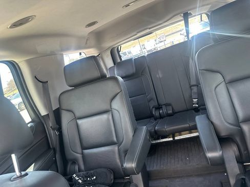 Used 2019 GMC Yukon SLT w/ Premium Edition RWD image 15
