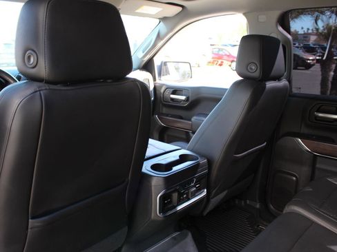 Used 2020 GMC Sierra 1500 SLT w/ SLT Premium Package image 31