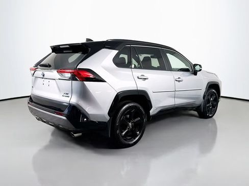 Certified 2021 Toyota RAV4 XSE AWD/4WD image 8