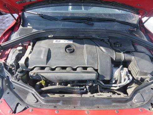 Used 2015 Volvo XC60 T6 R-Design image 30