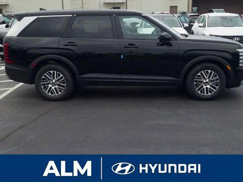 New 2026 Hyundai Palisade SE image 4