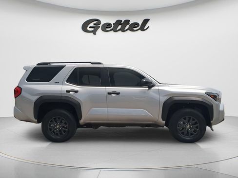 Certified 2026 Toyota 4Runner SR5 AWD/4WD image 4