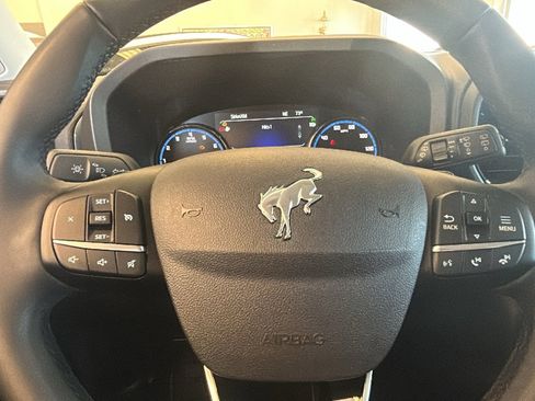 Used 2024 Ford Bronco Sport Badlands AWD/4WD image 16