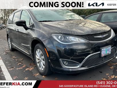 Used 2018 Chrysler Pacifica Touring-L Plus w/ Advanced Safetytec Group