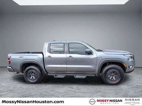 New 2026 Nissan Frontier PRO-4X w/ Tow Package image 7