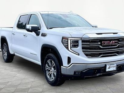 Used 2025 GMC Sierra 1500 SLT