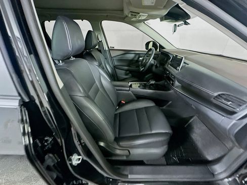 Used 2023 Nissan Rogue SV w/ SV Premium B Package FWD image 30
