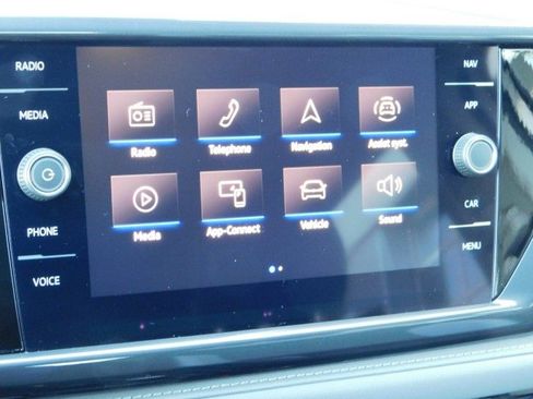 Used 2024 Volkswagen Taos SEL image 24