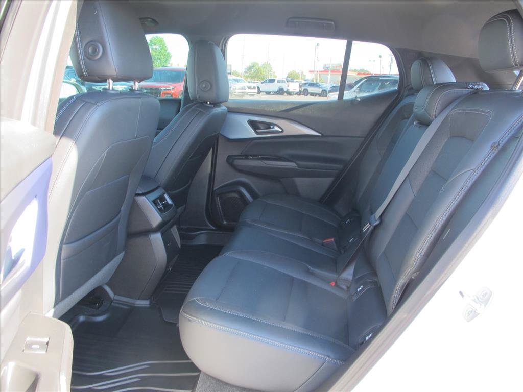 Used 2024 Chevrolet Equinox EV LT FWD image 16