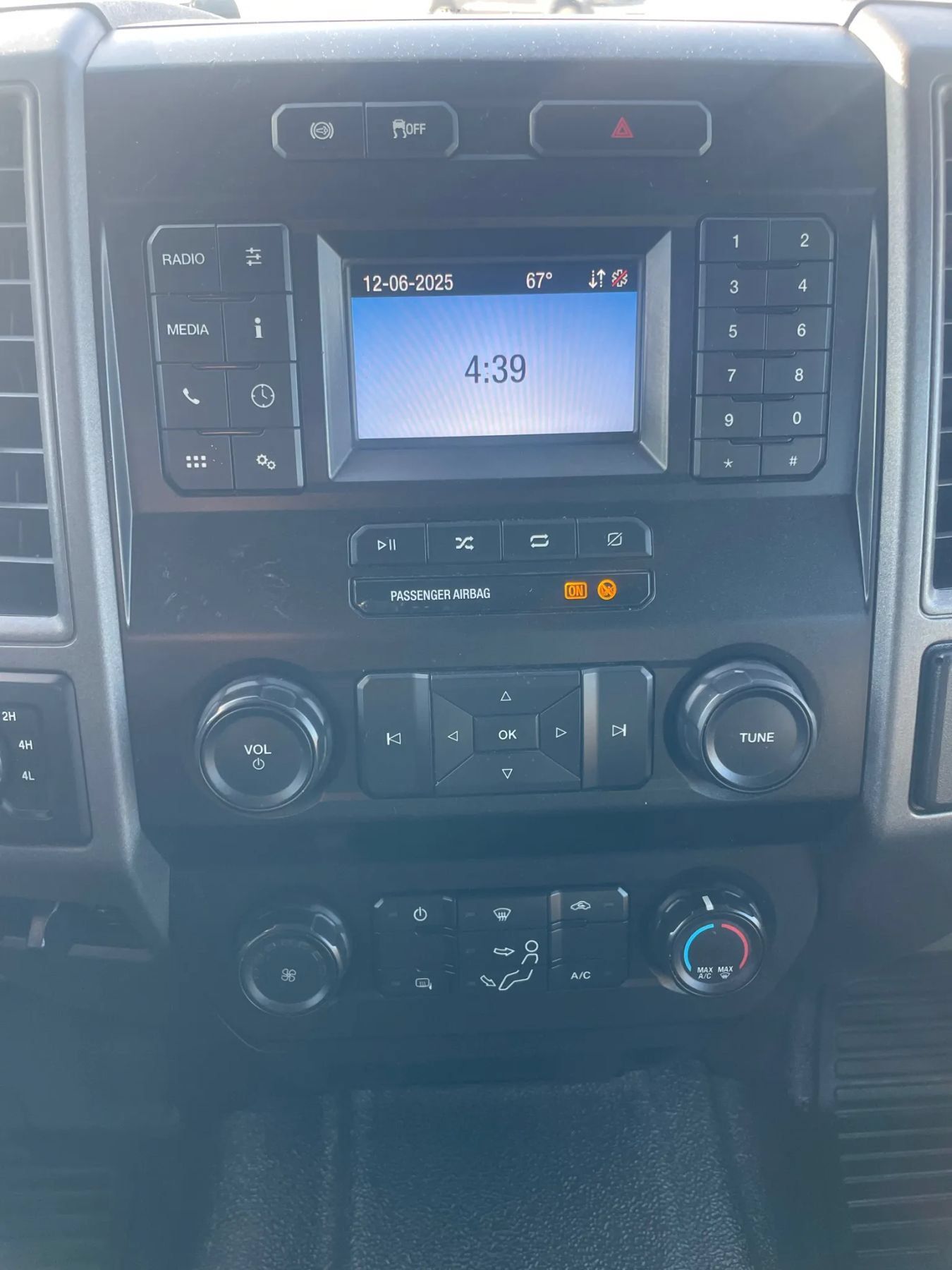 Used 2020 Ford F350 XL w/ Power Equipment Group AWD/4WD image 26