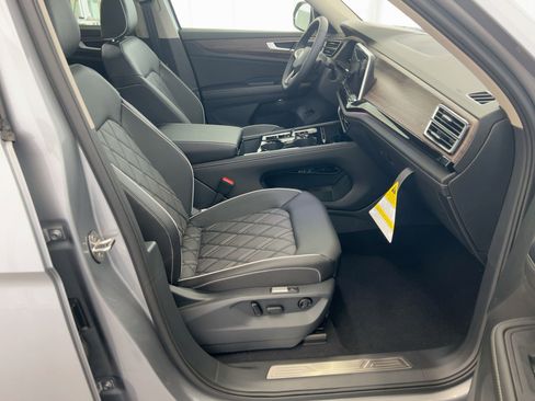 New 2026 Volkswagen Atlas SEL Premium R-Line AWD/4WD image 29