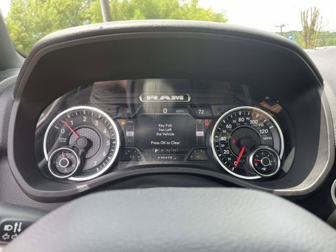 Used 2023 RAM 1500 Big Horn AWD/4WD image 11