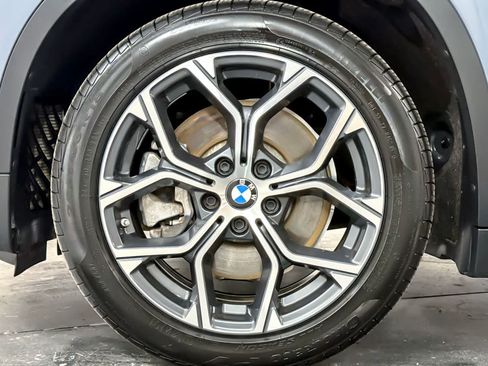 Used 2022 BMW X1 xDrive28i w/ Premium Package AWD/4WD image 27